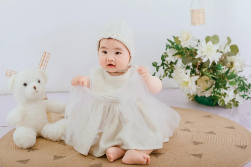 南通宝宝几个月抬头